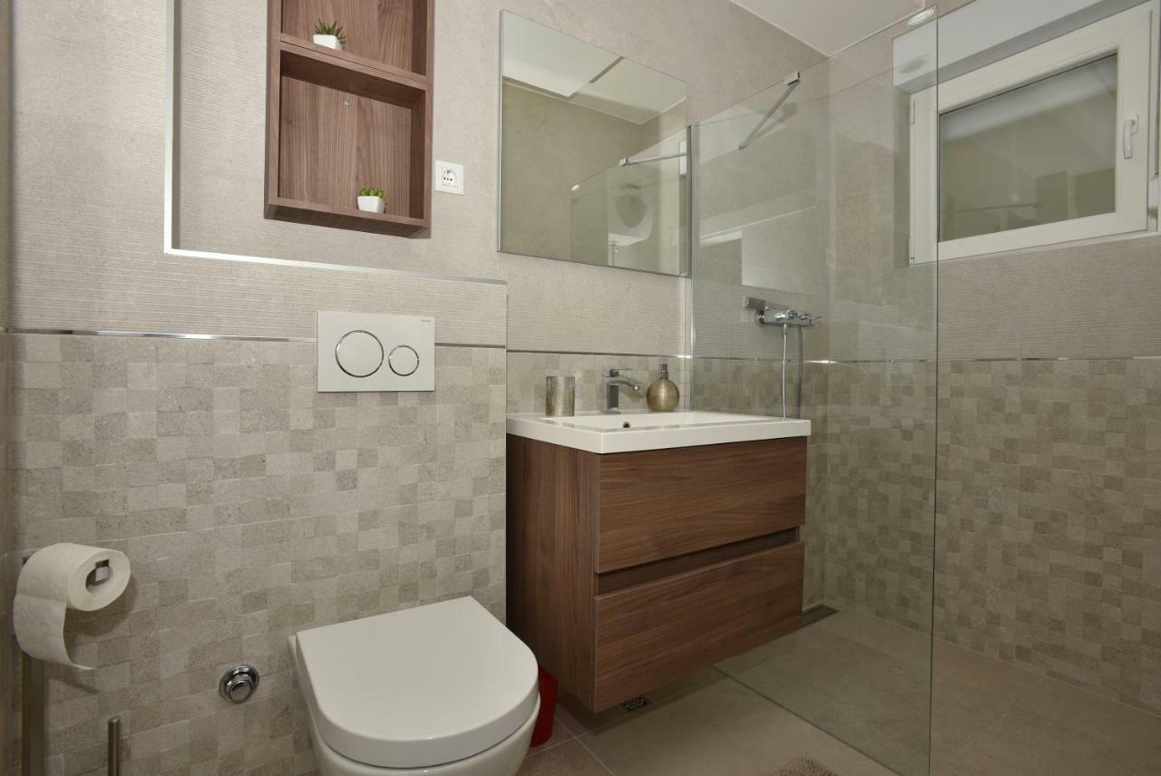Apartament Apartman Petra Makarska Zewnętrze zdjęcie