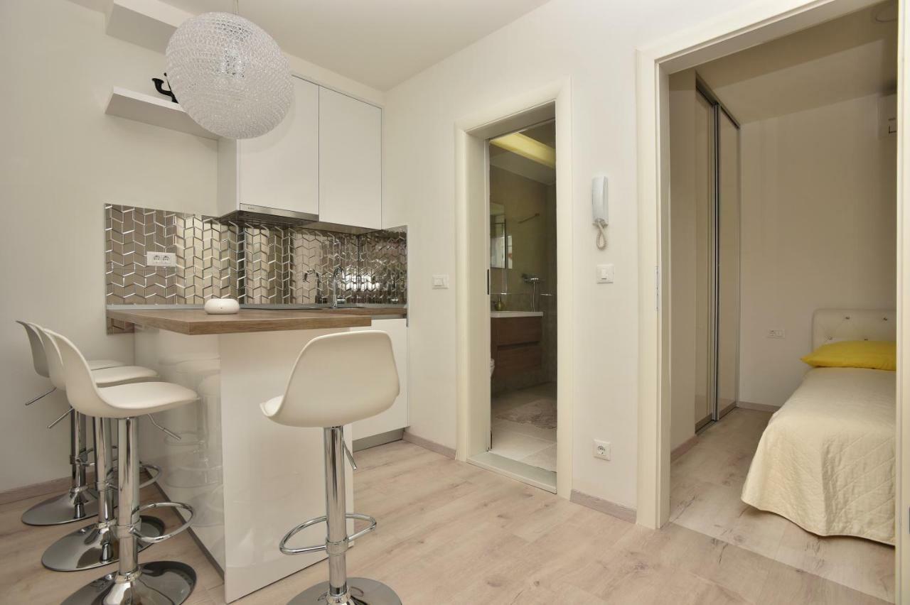 Apartament Apartman Petra Makarska Zewnętrze zdjęcie